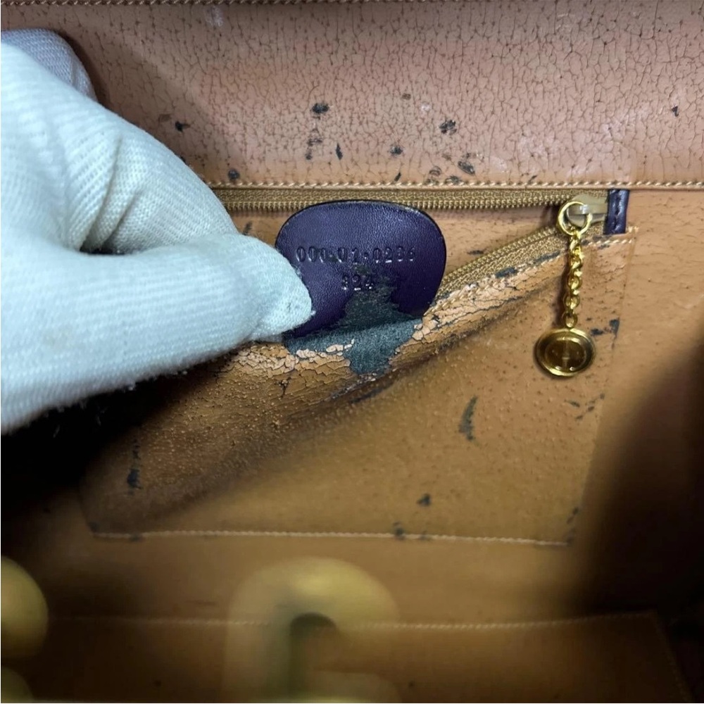 Gucci Dark Purple Leather Box Bag with Gold Hardware - Picture 12 of 16